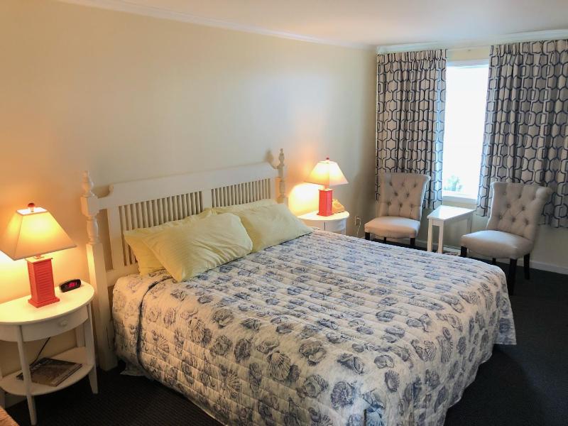 King Room image 1