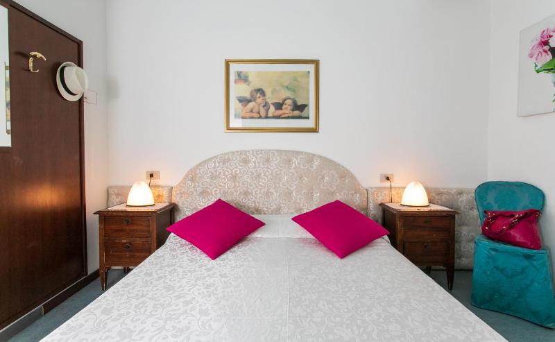 Hotel Elpiro - image 6