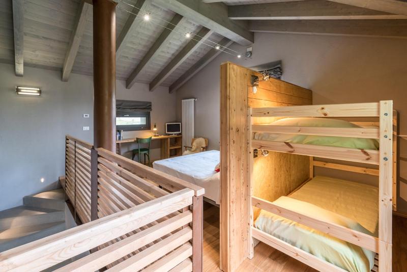 Apartment - Split Level image 3