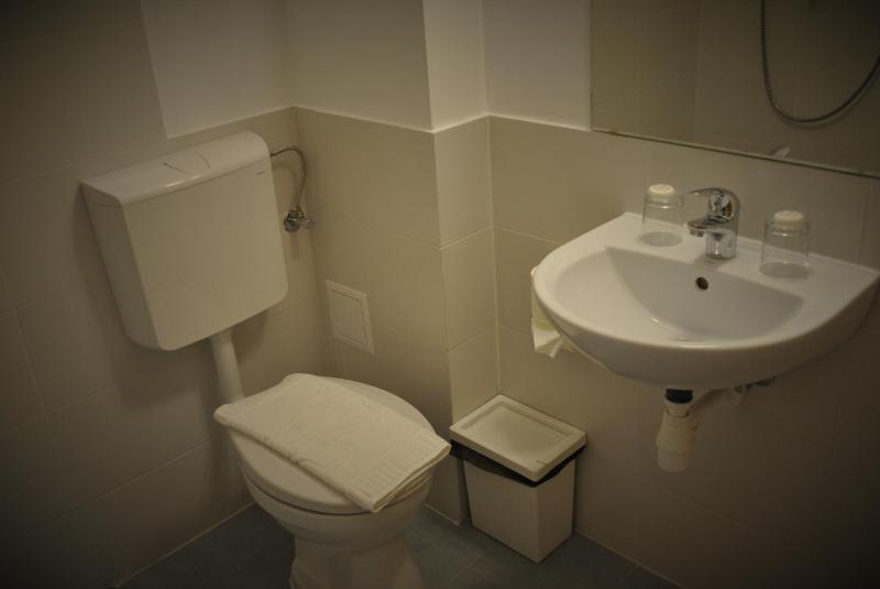 EfoRooms - Apartamente si Camere moderne - image 34