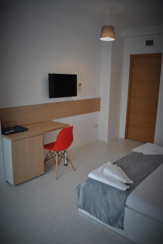 EfoRooms - Apartamente si Camere moderne - image 14