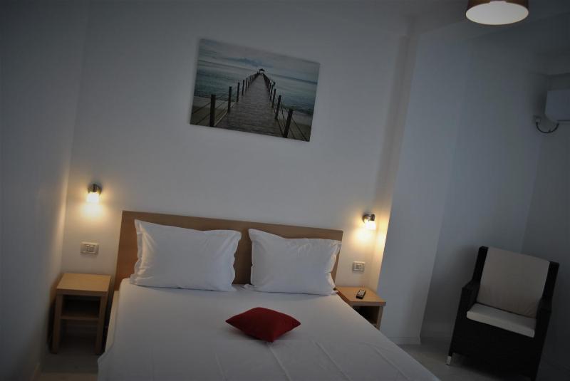 EfoRooms - Apartamente si Camere moderne - image 30