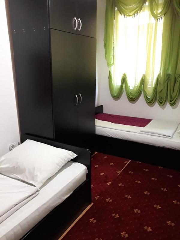 Double or Twin Room with Bathroom image 2