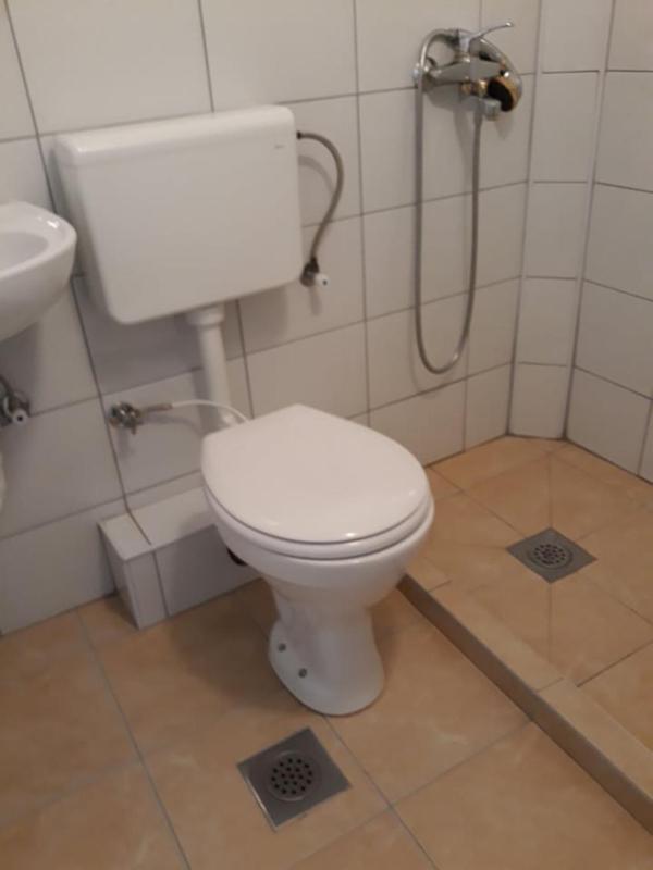Triple Room with Private Bathroom image 4