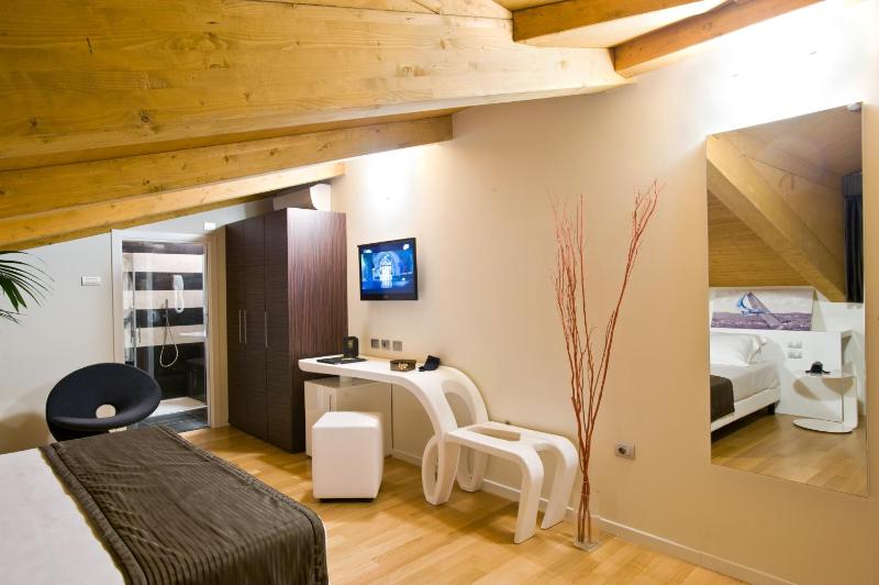 Hotel Coppe Trieste  boutique hotel - image 37