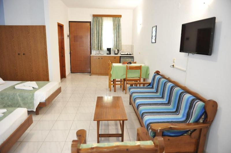 Triple Room image 1