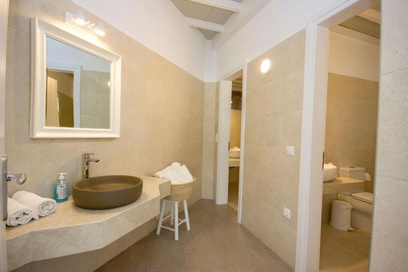 Suite image 3