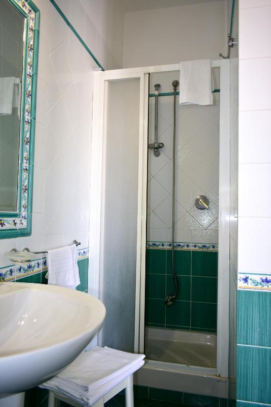 Double Room with Street View image 3
