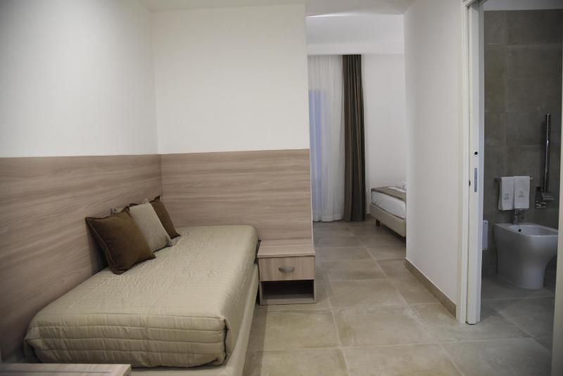 Triple Room image 3