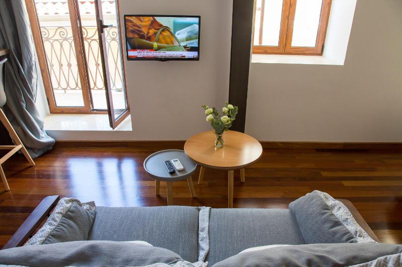 Sofita Hotel - image 5