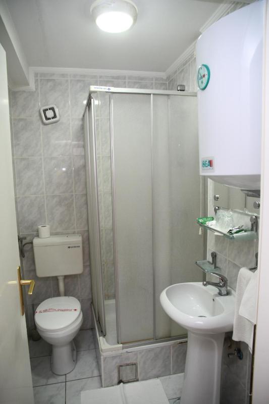 Double or Twin Room image 2