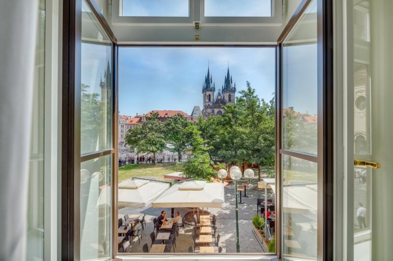 Mikulášská - Old Town Square View Residence - image 14