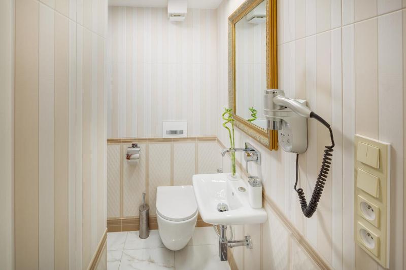 Superior Apartment (4 Adults) image 3