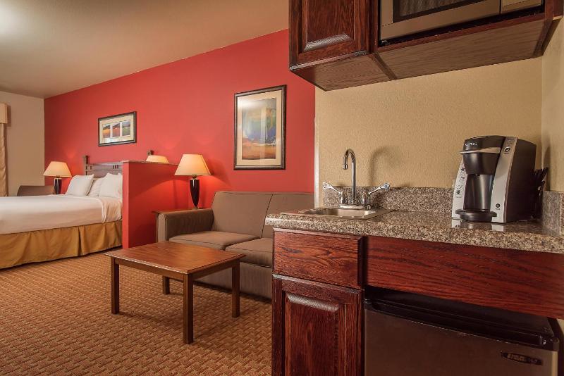 King Studio Suite - Non-Smoking image 2