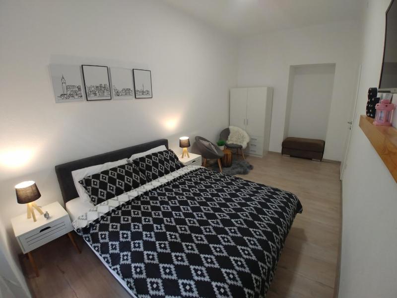 Apartments Sari - image 6