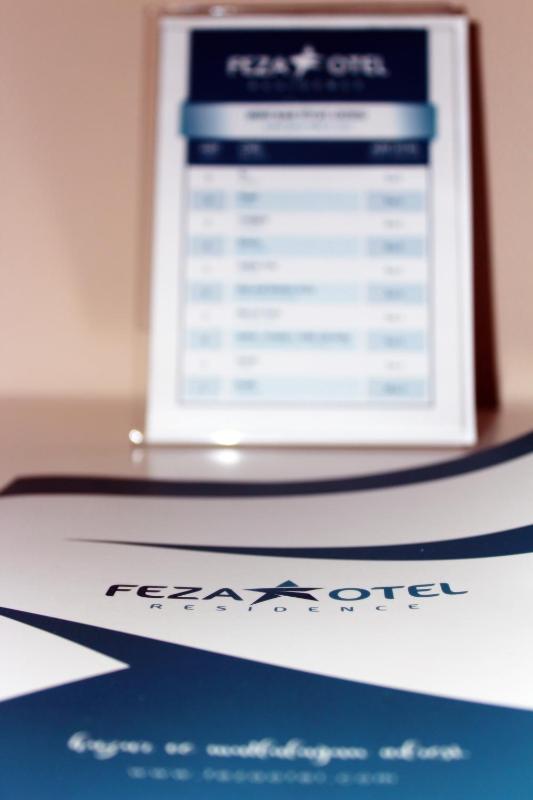 Standard Family Room image 2