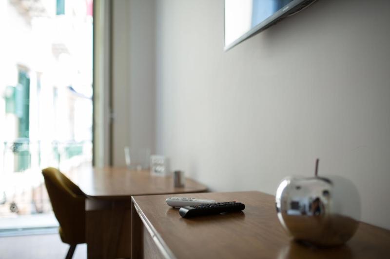 Apartment image 3