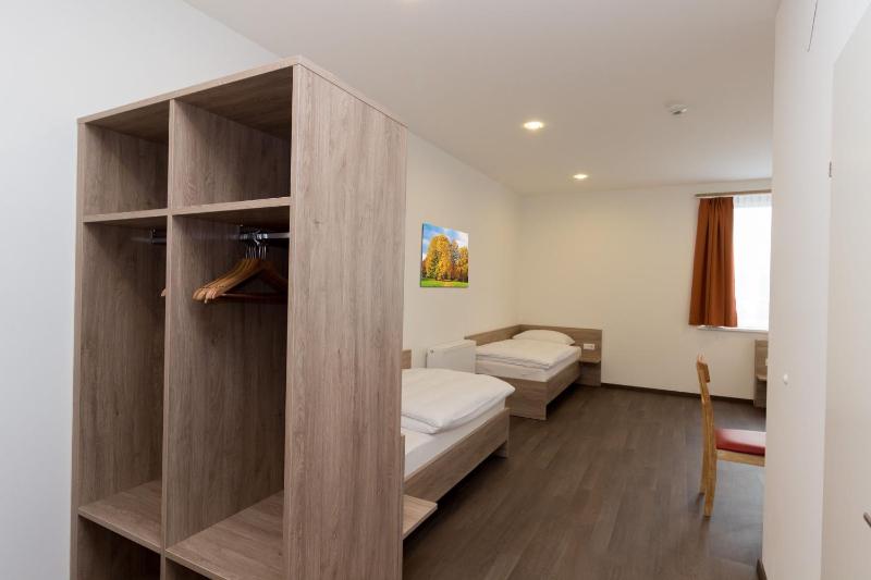 Triple Room image 2