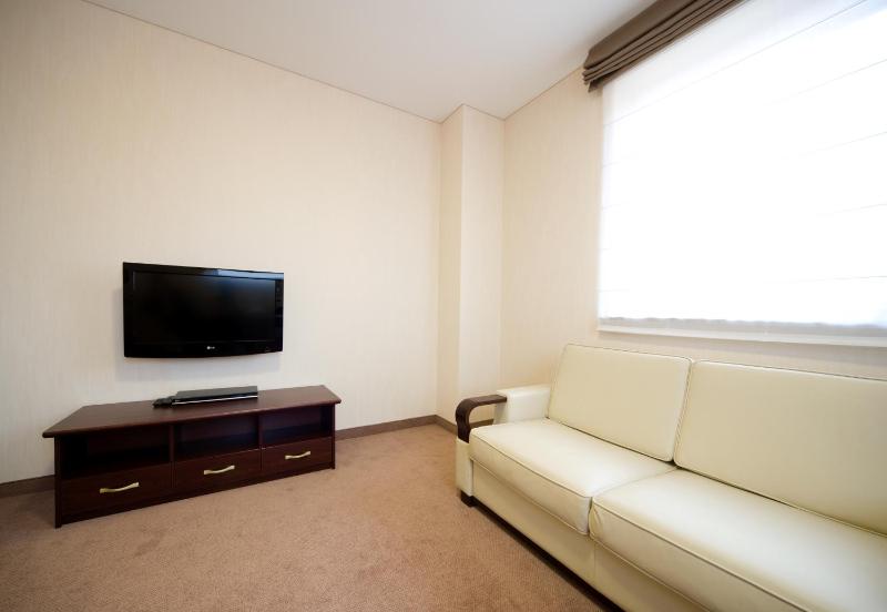 Apartment image 4