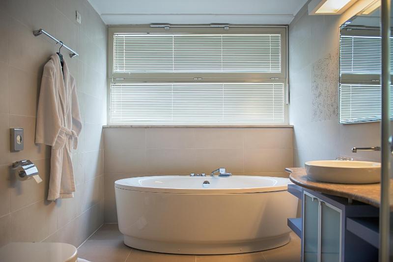 Superior Double Room image 2