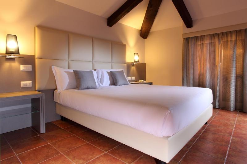 Suite image 1