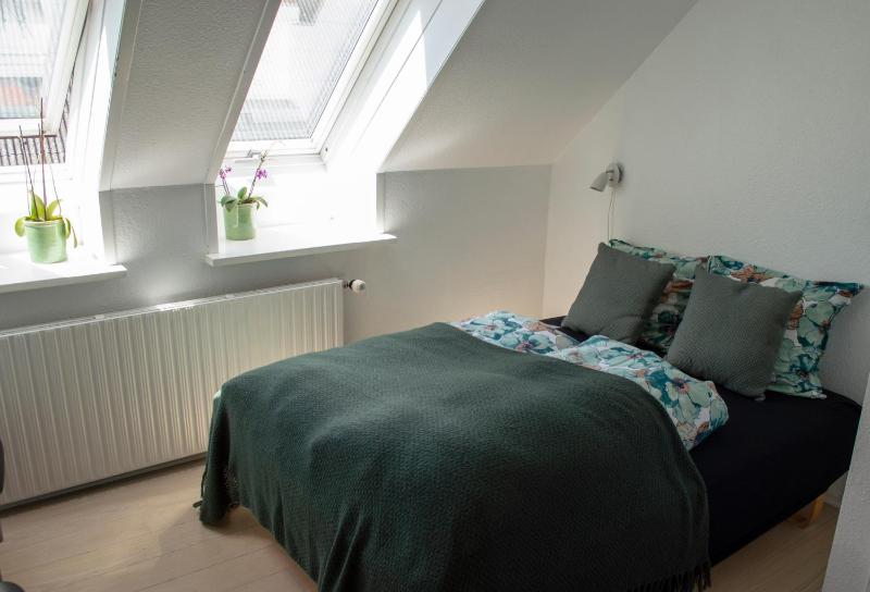 Double Room with Shared Bathroom image 1