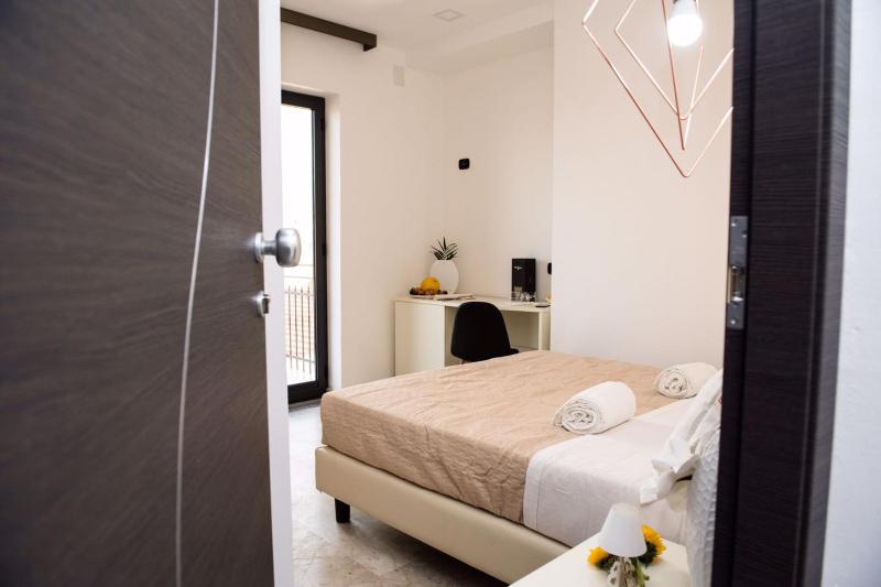 Standard Double or Twin Room with Balcony image 3