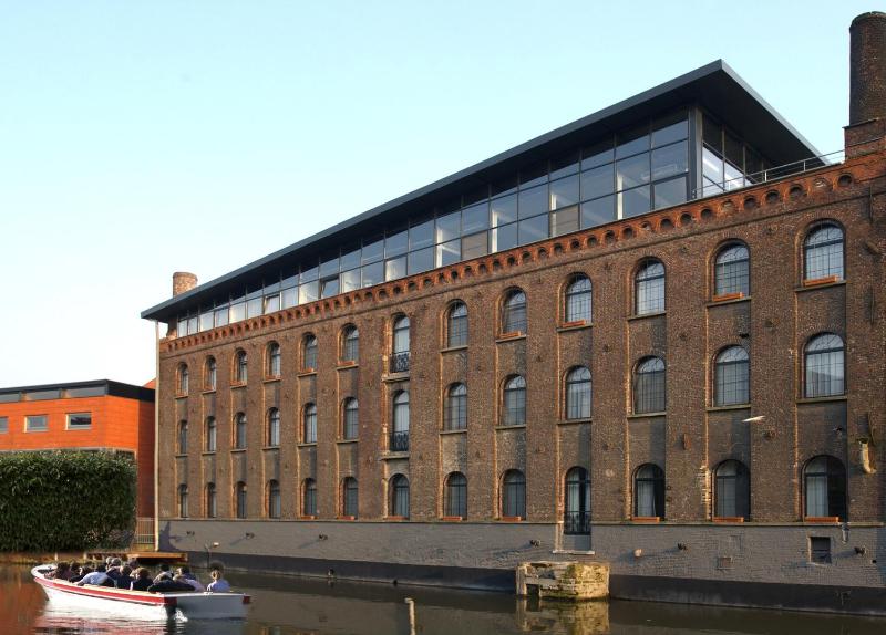 Double or Twin Room with Canal View image 1