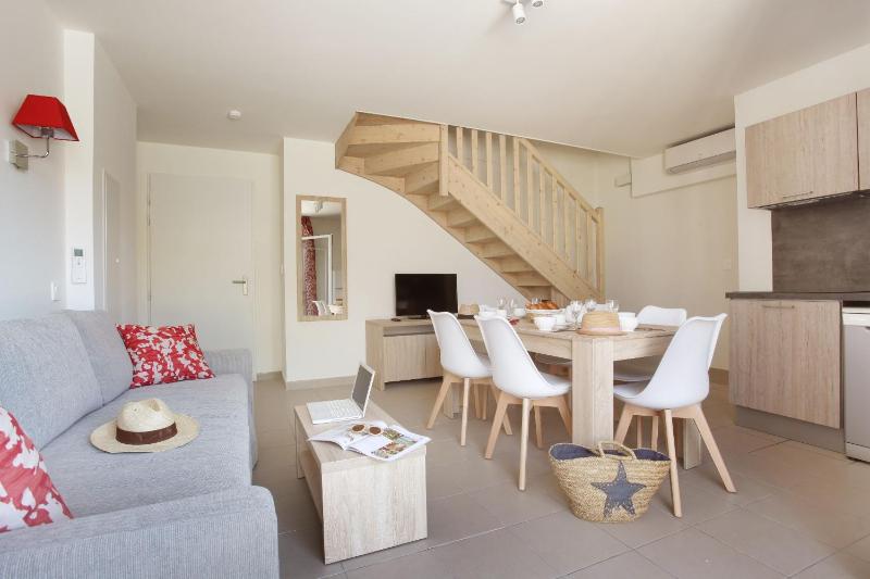 Apartment with Terrace image 3