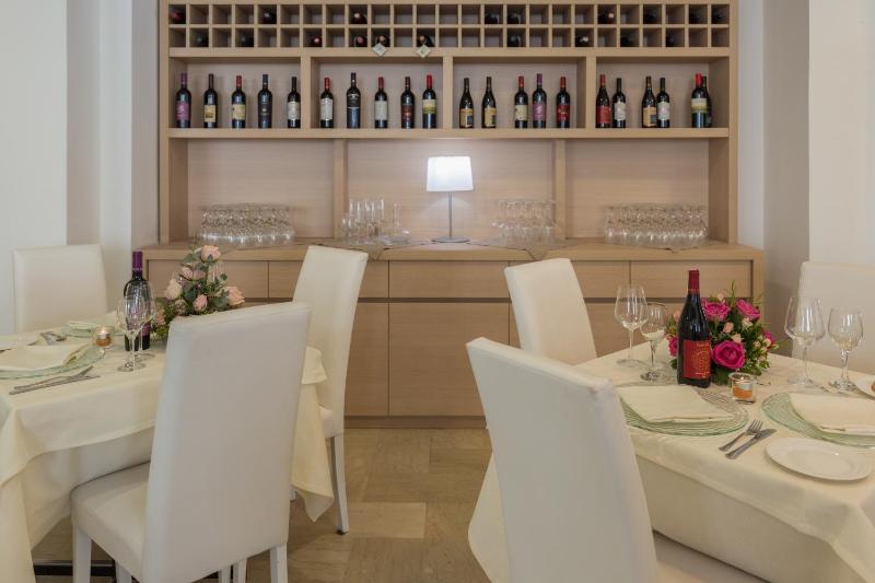 Hotel Villa Esperia - image 22
