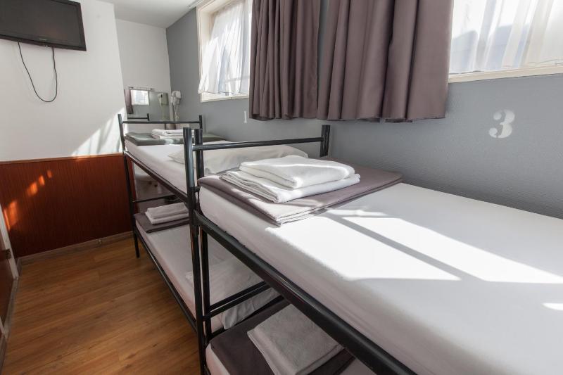 Travel Hotel Amsterdam - image 12