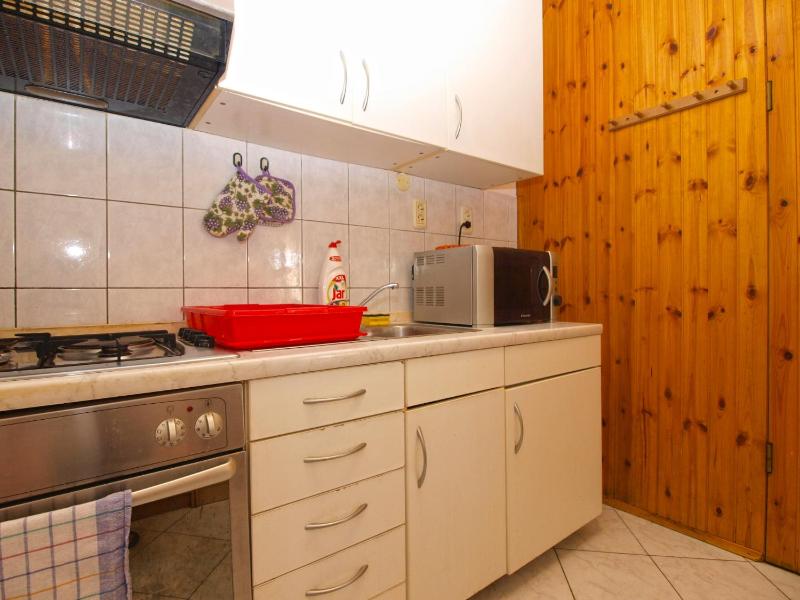 Apartments Mladen 1588 - image 13