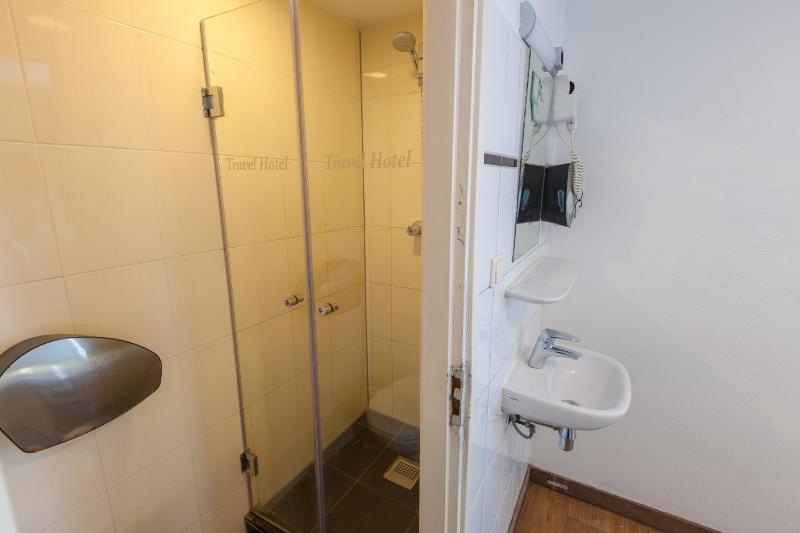 Travel Hotel Amsterdam - image 10