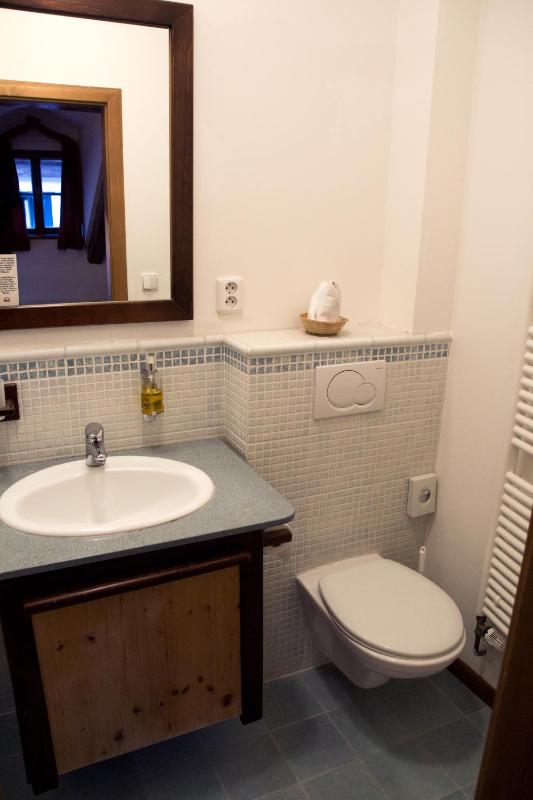 Attic Apartment image 2