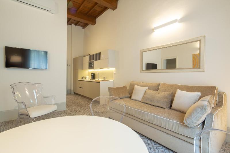 Deluxe Apartment image 4