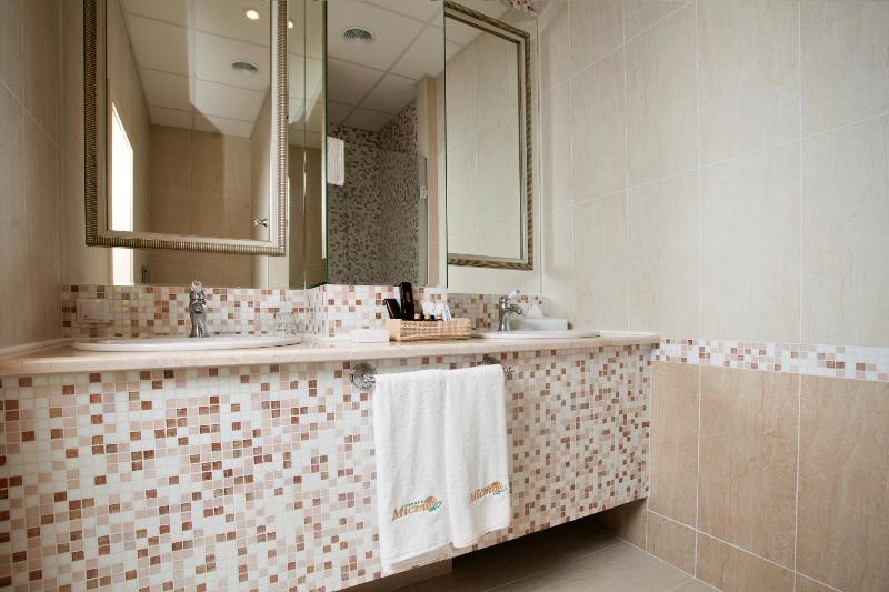 Suite image 4