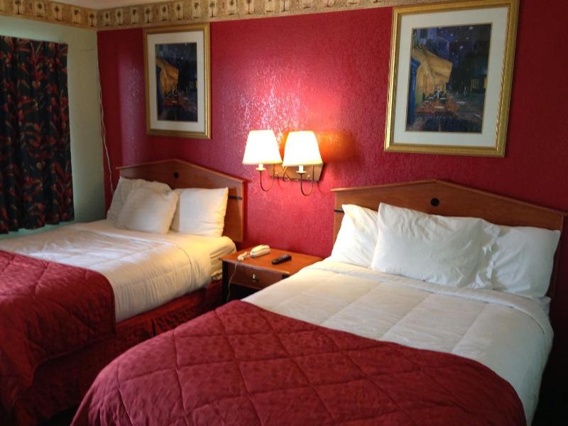 Double Room with Two Double Beds - Non-Smoking