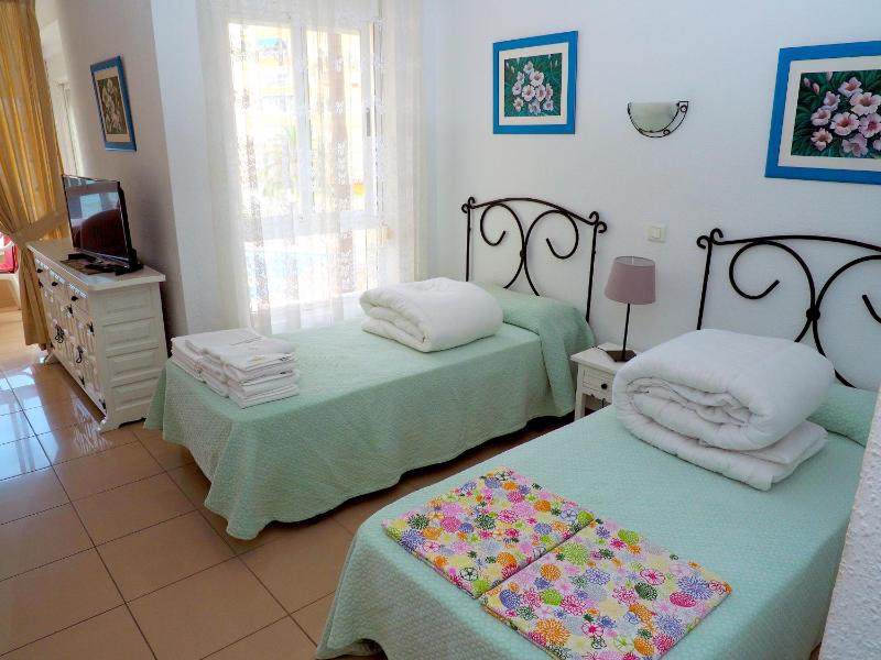 Apartamentos Intercentro Algarrobo-Costa APARTAMENTOS TURÍSTICOS -INMOBILIARIA - image 10