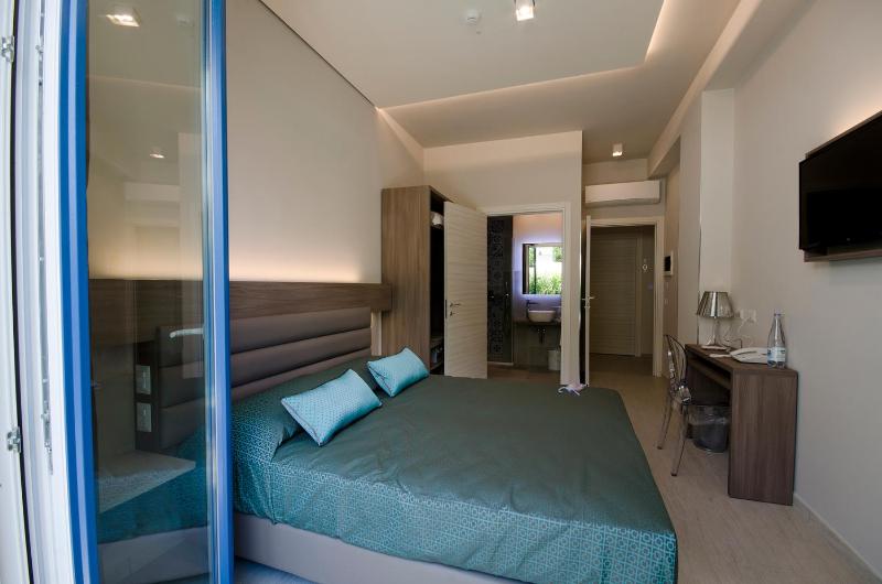 Hermes Hotel - image 8