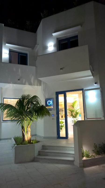 Hermes Hotel - image 21