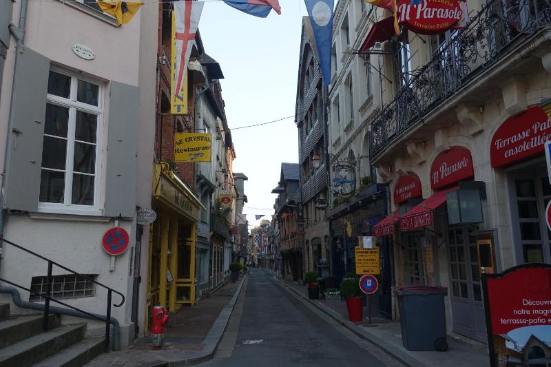 Armonui Honfleur centre historique - image 35