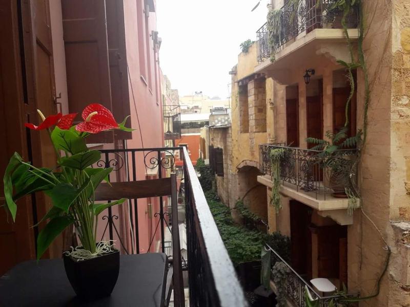 Boho City Hostel - image 8