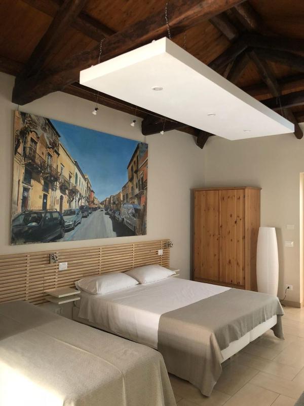  One-Bedroom Apartment with Private Terrace  image 2