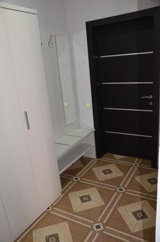 Deluxe Queen Room image 3