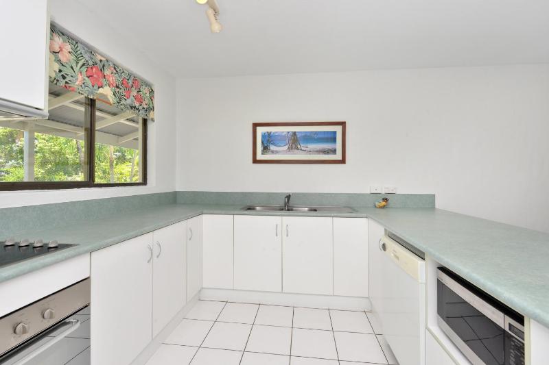 Seascape Holidays at Beachfront Terraces - image 9