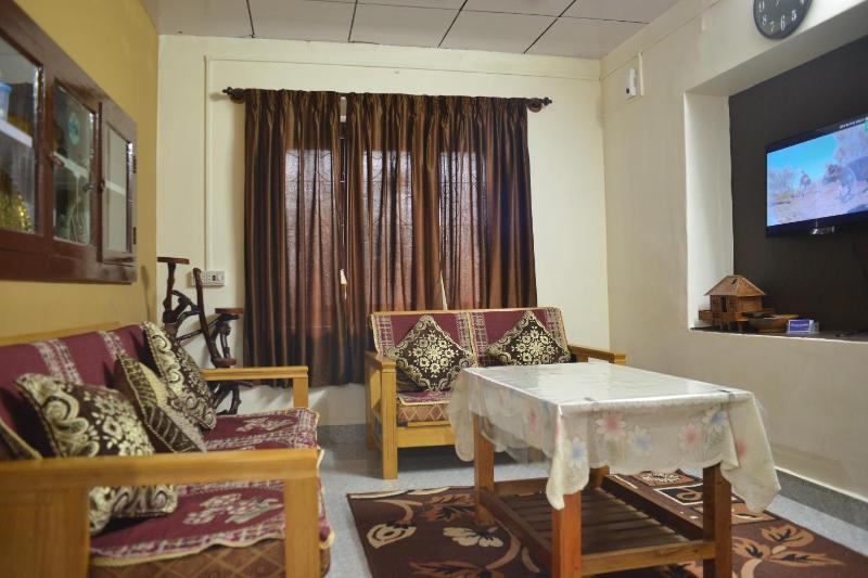 Agasthya Homestay - With Kitchenette - image 7