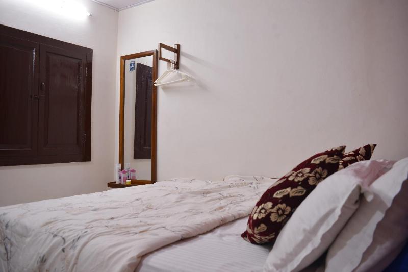 Agasthya Homestay - With Kitchenette - image 26