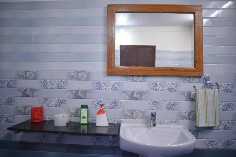 Agasthya Homestay - With Kitchenette - image 3