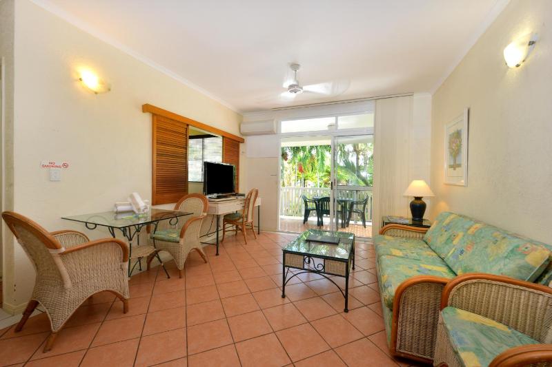 Seascape Holidays - Coral Apartments - image 34