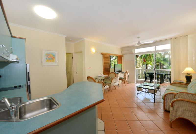 Seascape Holidays - Coral Apartments - image 23